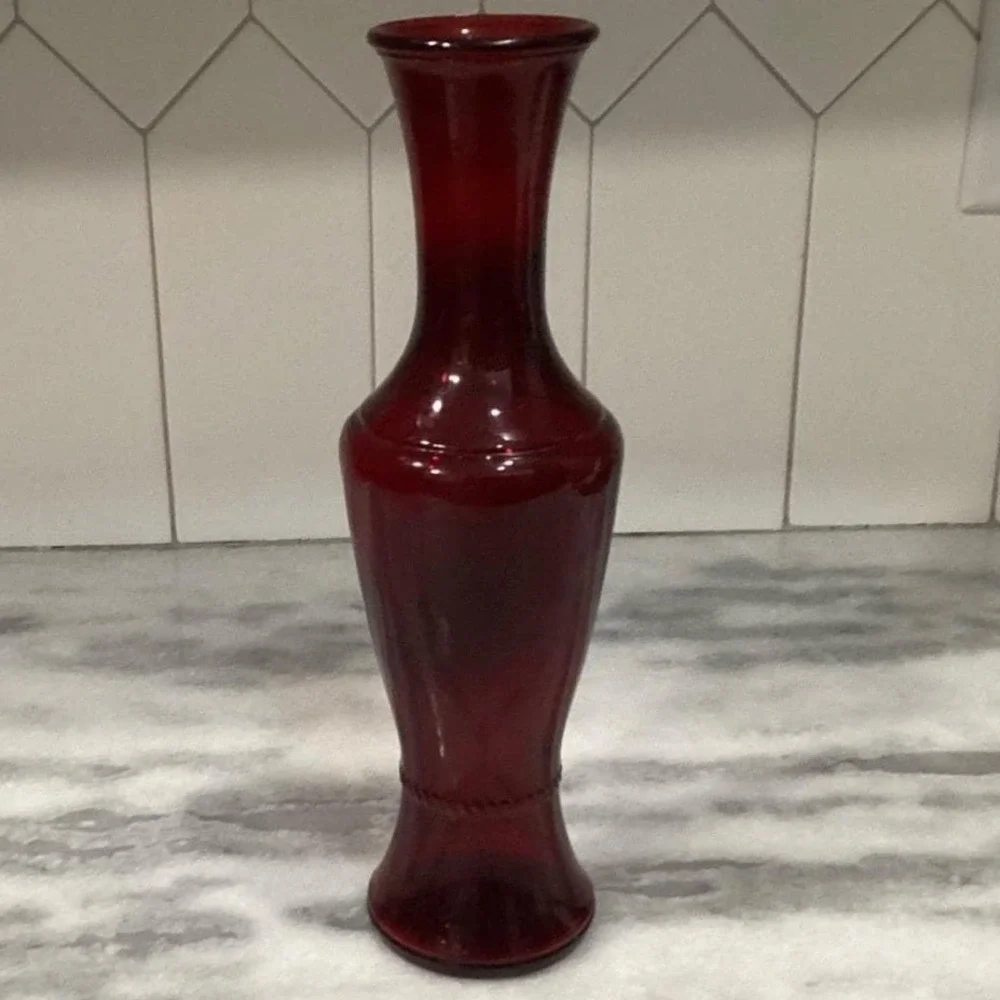 Wheaton‎ Glass Ruby Red Flower Vase, 11
